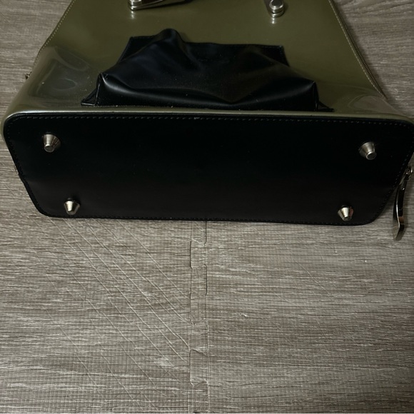 Beijo Patent Leather Convertible Backpack Purse Olive Green/Black - Picture 3 of 7